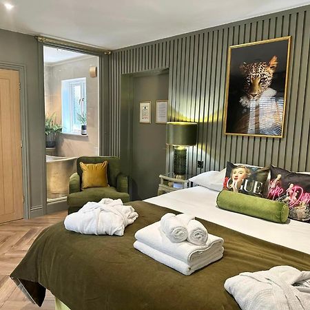 Hotel Oyo The Townhouse à Durham Extérieur photo